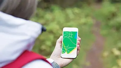 An Off-Road Travel and Navigation App for iOS and Android for Startup