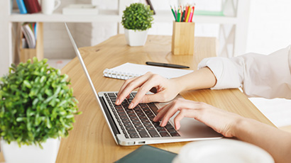 Desktop App to Create Storyboard and eLearning Courses