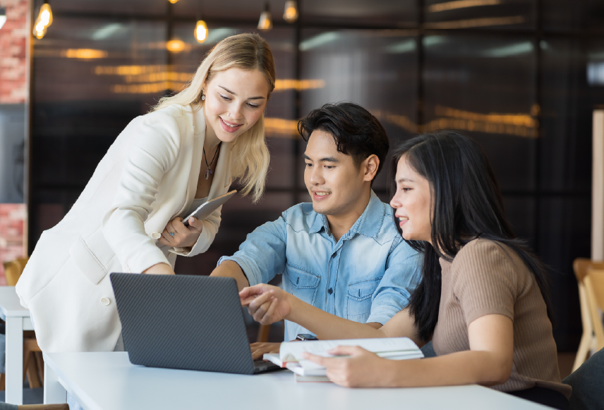 How HR Can Use Technology to Improve Employee Experience